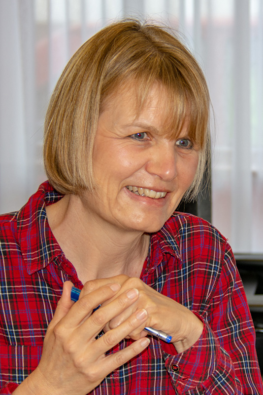 Andrea Hiller